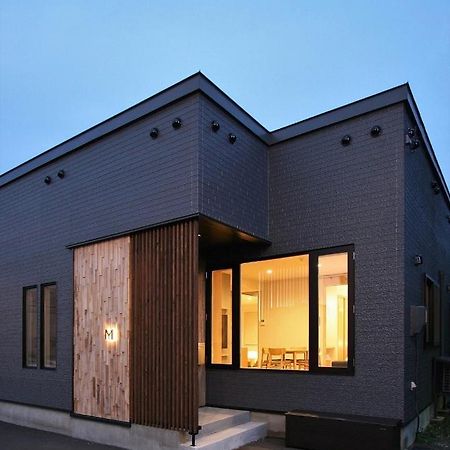 中富良野町M House别墅 外观 照片